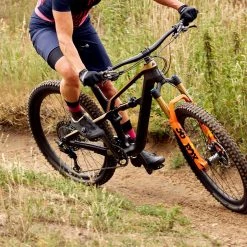 Shimano Women's Mountain Bike Shoes XC3 Mountain Bike Shoe - Women's